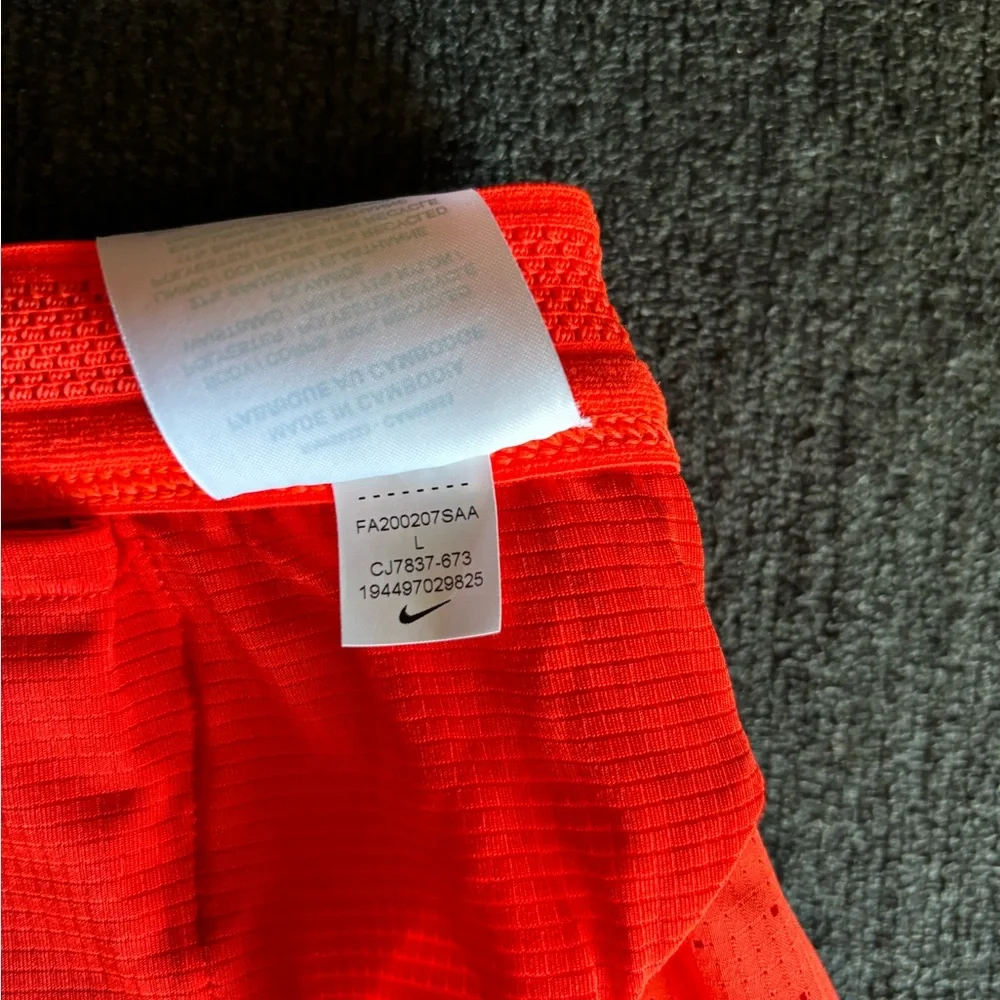 Nike AeroSwift 2 Flyvent Crimson Orange Racing Shorts Men’s Size Large